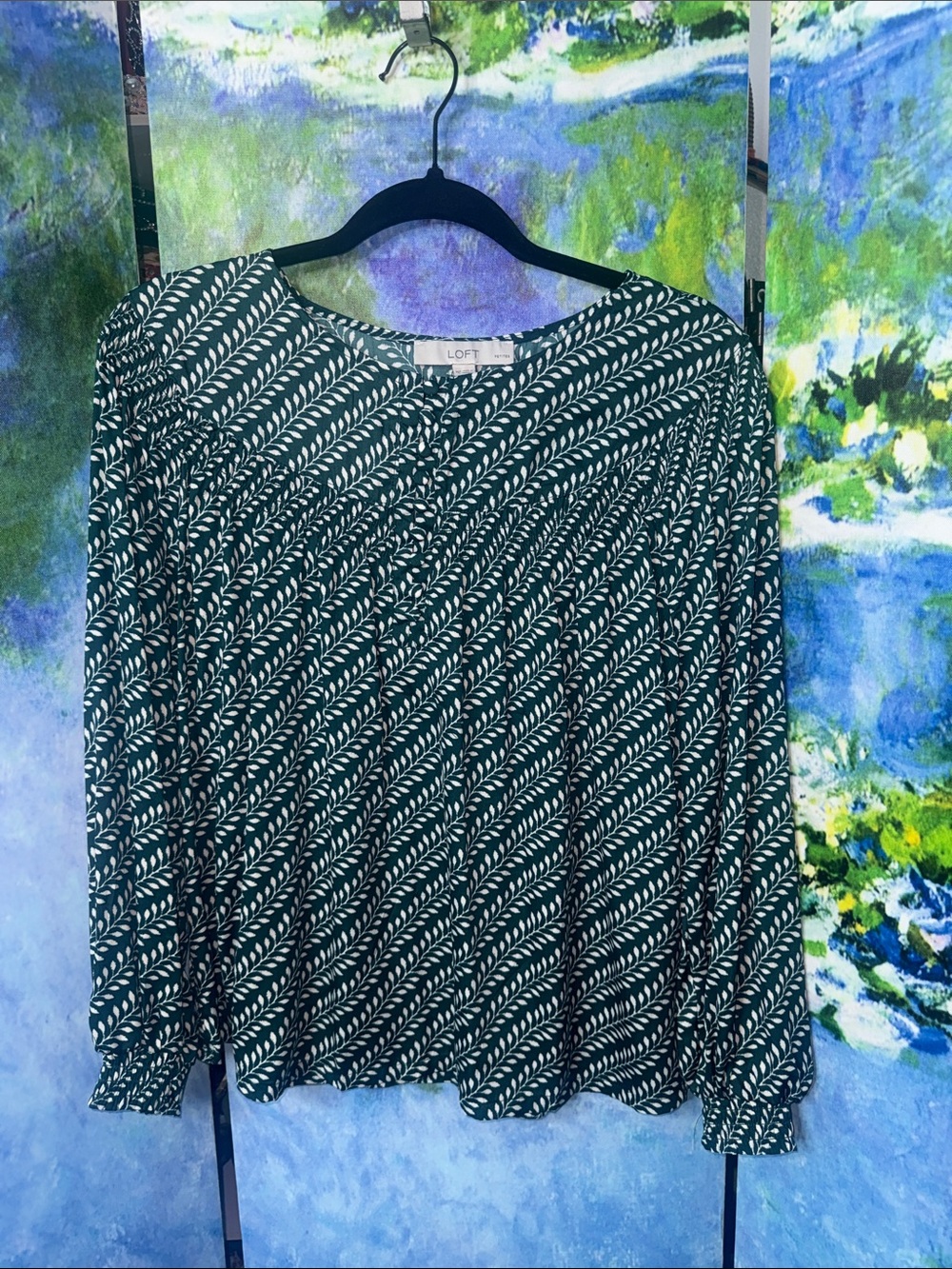 LOFT Petites Green Leaf Print Blouse Medium Petite